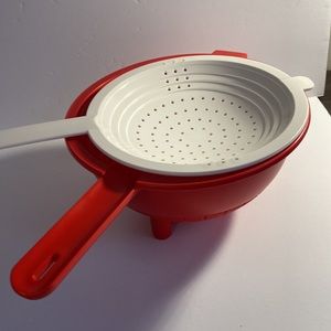 Tupperware double strainer